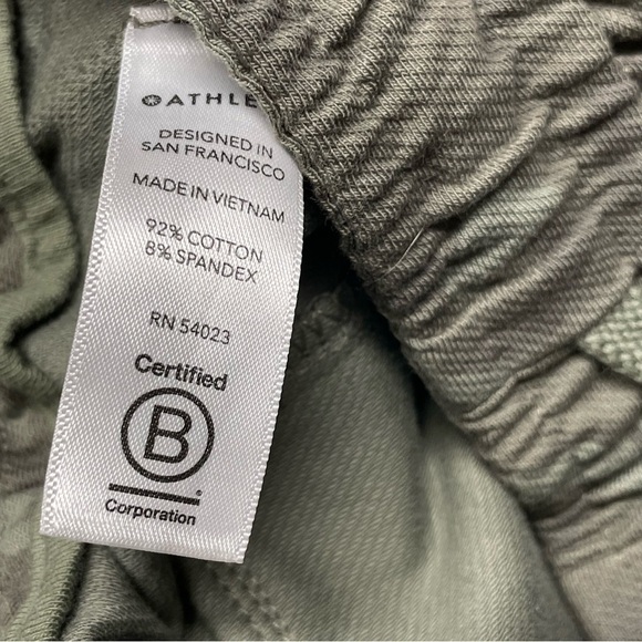 Athleta Stratum Camo Olive Elastic Waist Farallon Jogger Size - Picture 14 of 14